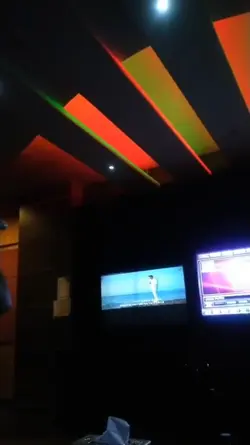 Karokean buat story