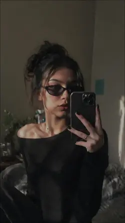 Glitch Beat Selfie Dump