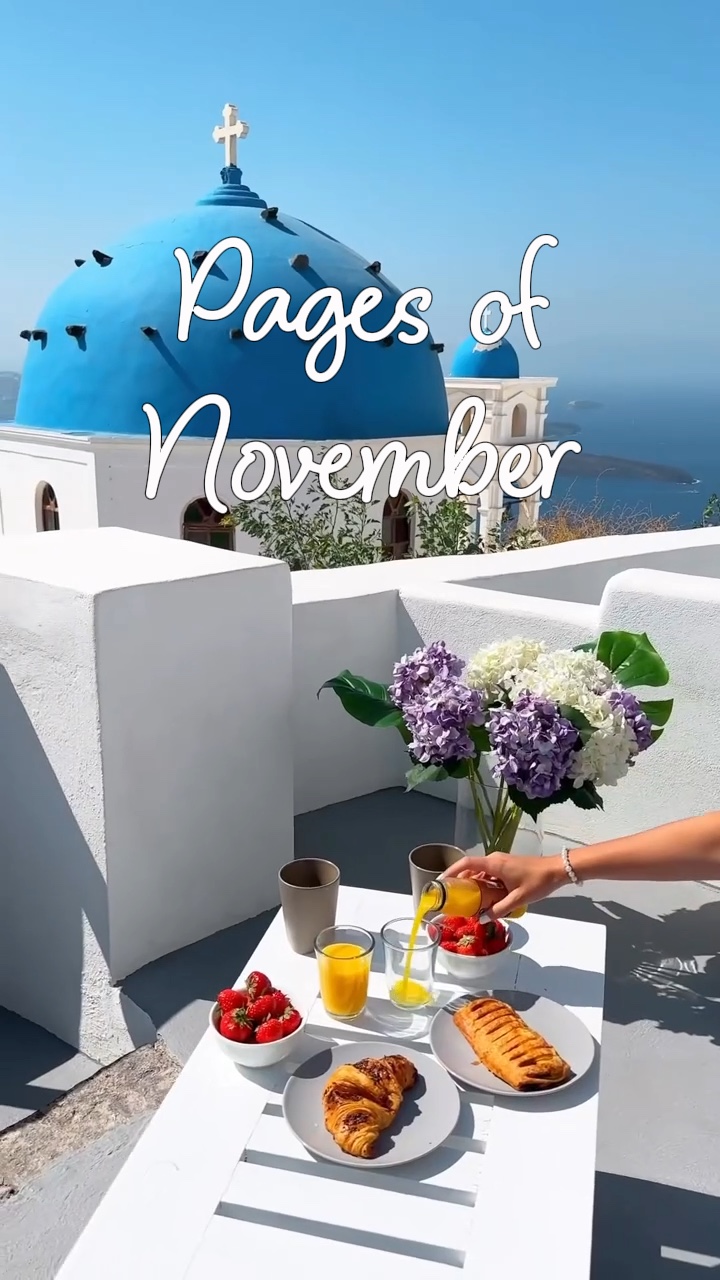 November-Santorin