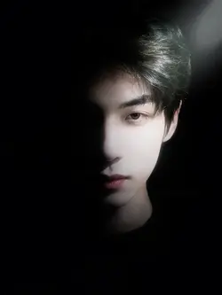 TREND SÁNG NỮA MẶT