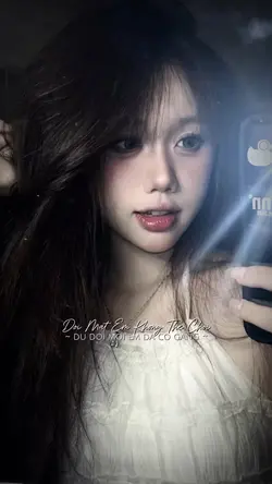 Đôi mắt em ko thể