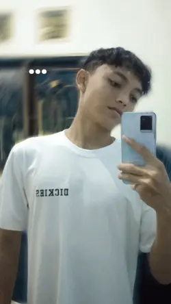 teks belakang object