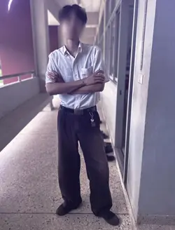 สายฟ้า+เบลอหน้า