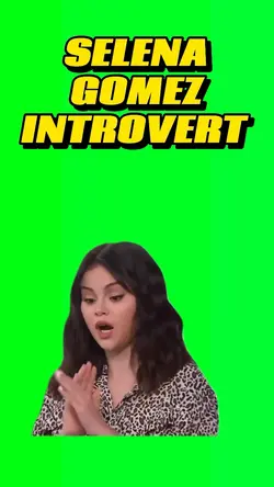 Introvert Selena 