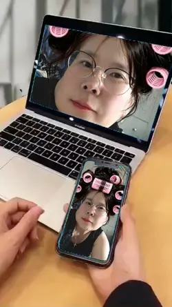 노트북속에 누구???