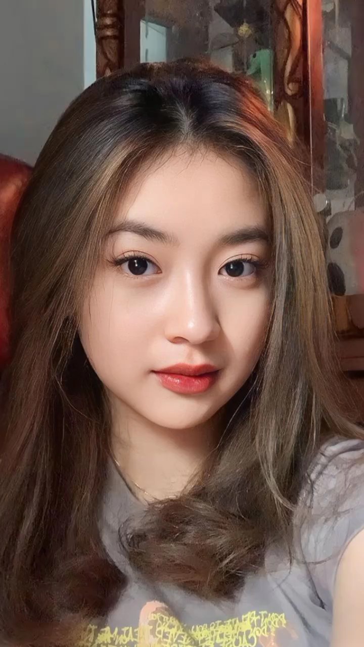 senyum manis
