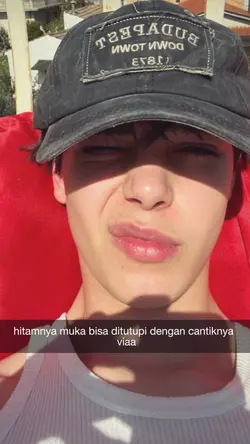 hitamnya muka bisa 