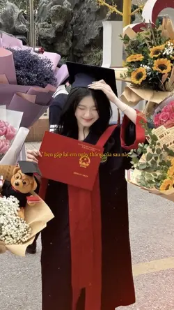 Mẫu kỷ yếu