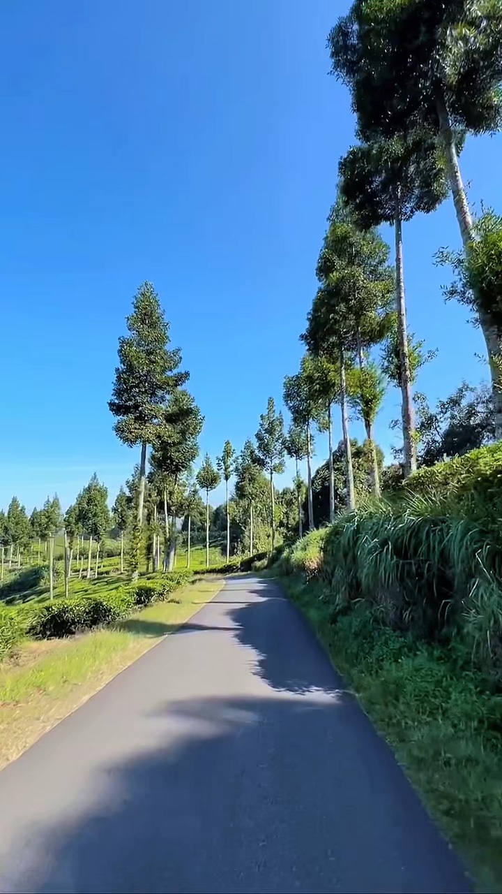 6 klip cerita