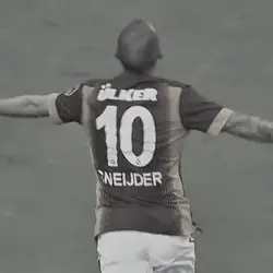 Sneijderrr
