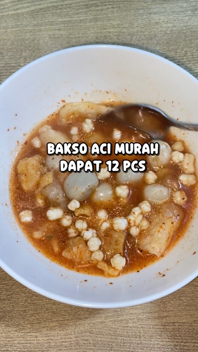 Review makanan