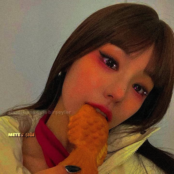 İlk defa Yeji edit