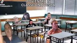 Pov: Entra una vespa