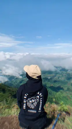JJ Pendaki gunung