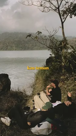 bagiku kau teman 