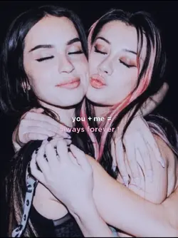 megan & dani