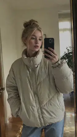 Mirror Memories — Sad Selfie Cut