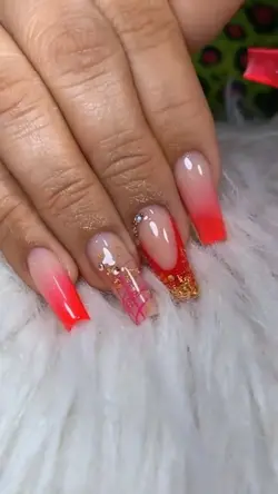 NAILS TRANSITION