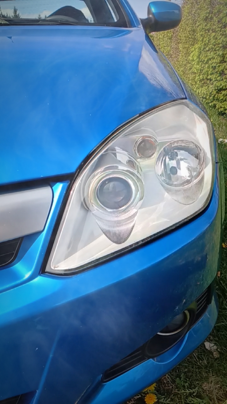 Coche 2 Clips