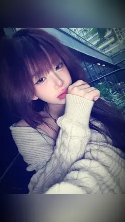 1 ảnh | Take Me Hand