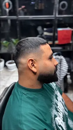 Barber 💈_ 2 Slide