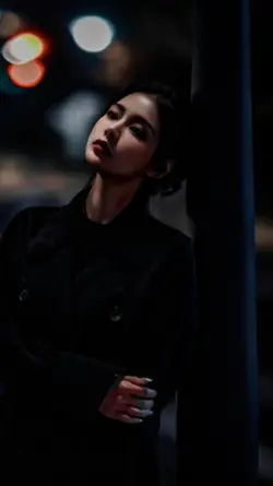 Tại vì anh thương em