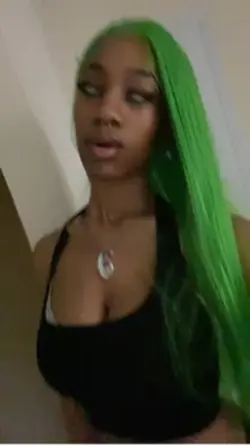 Light flickering🔦