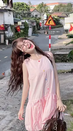 1 ảnh + màu 