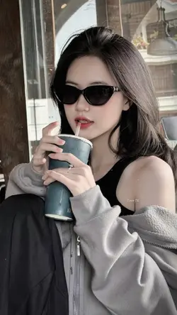 2ẢNH CUỐN NHẠC SẾP