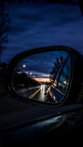 Hora azul en coche