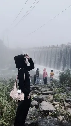 Hmm Gvit hot ….🎵