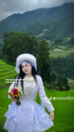 Nej tug ntxhais ces