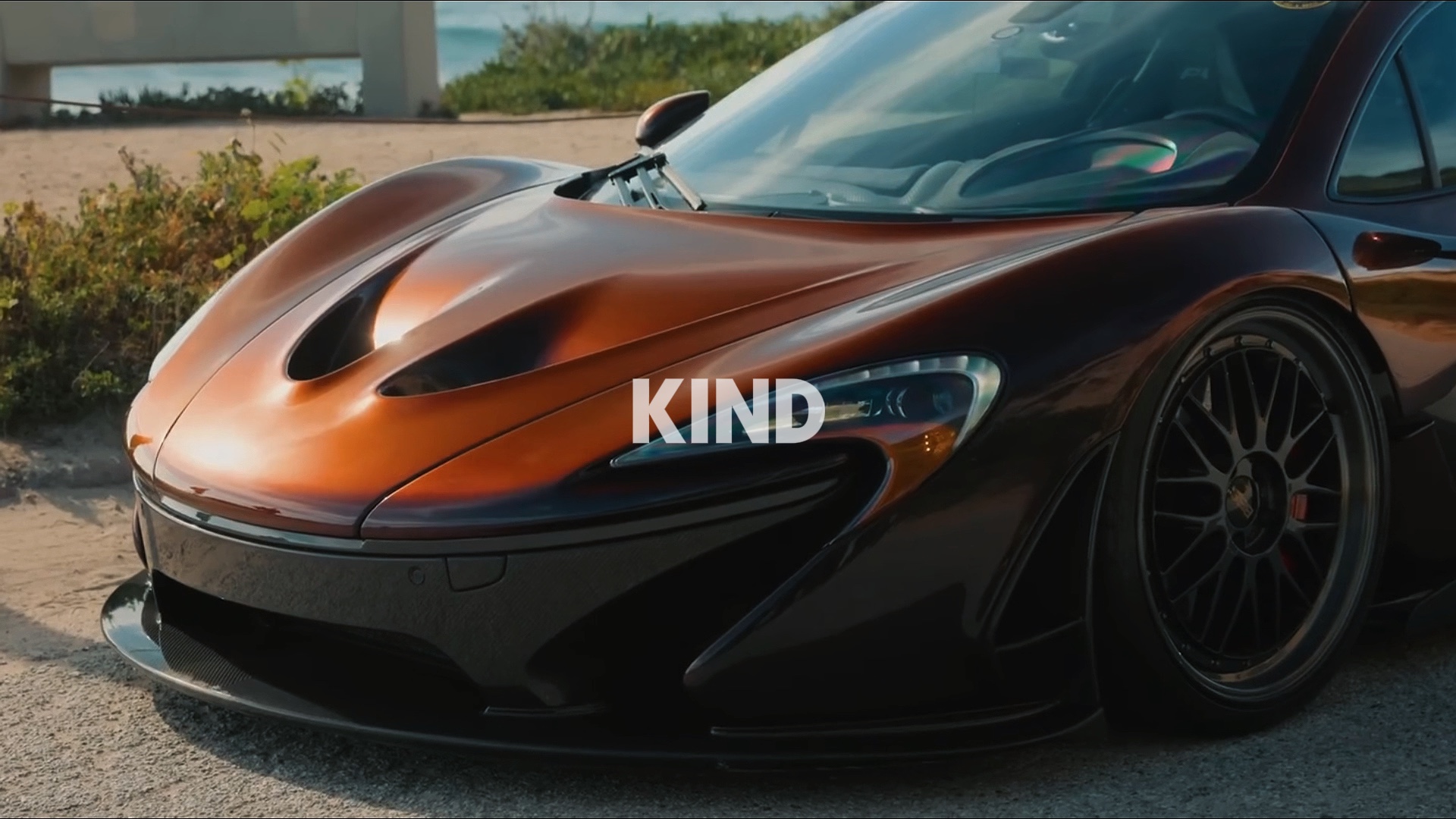 BE KIND X ROSES