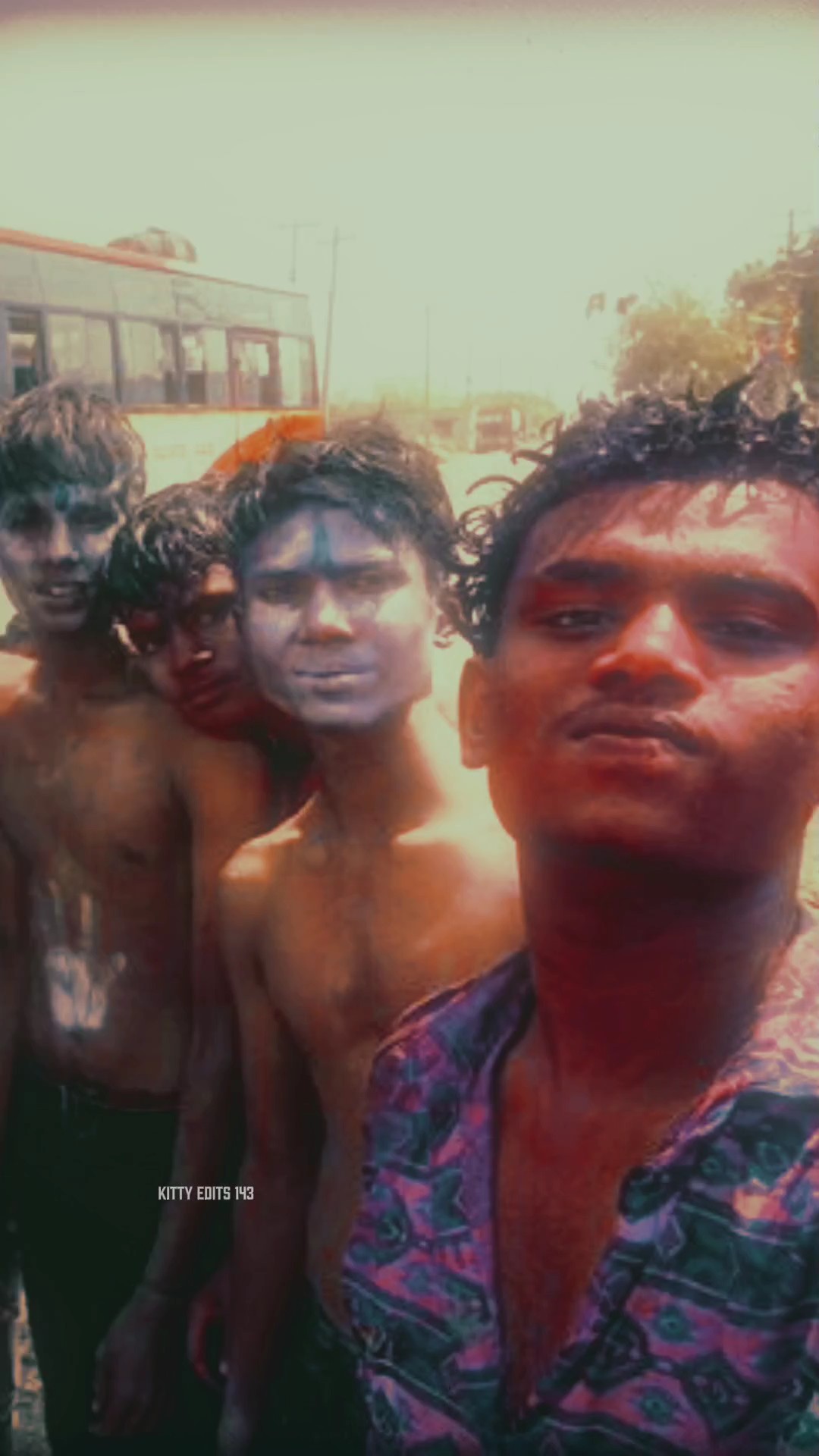 HOLI