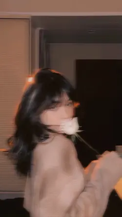 Aesthetic Blur