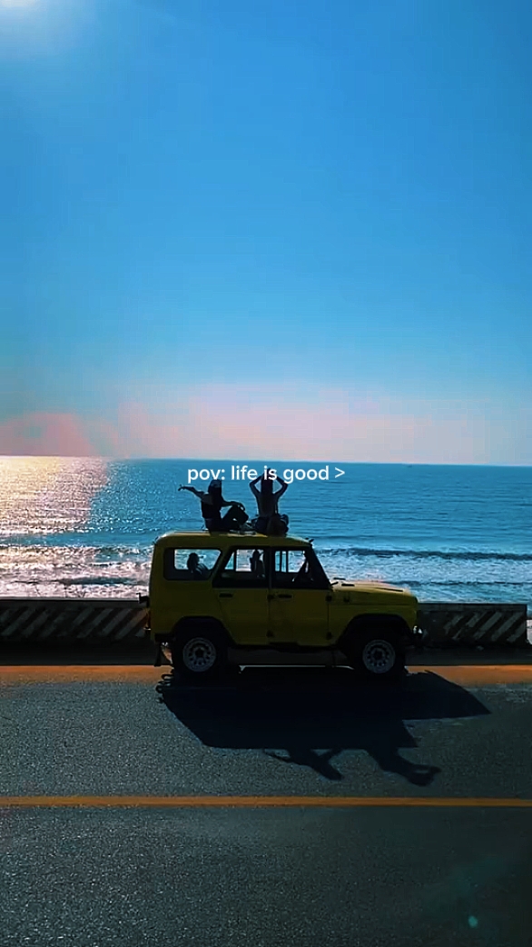 pov: life is good>