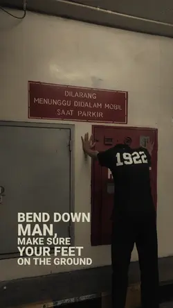 bend down 