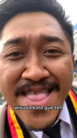 JJ Wisuda nih