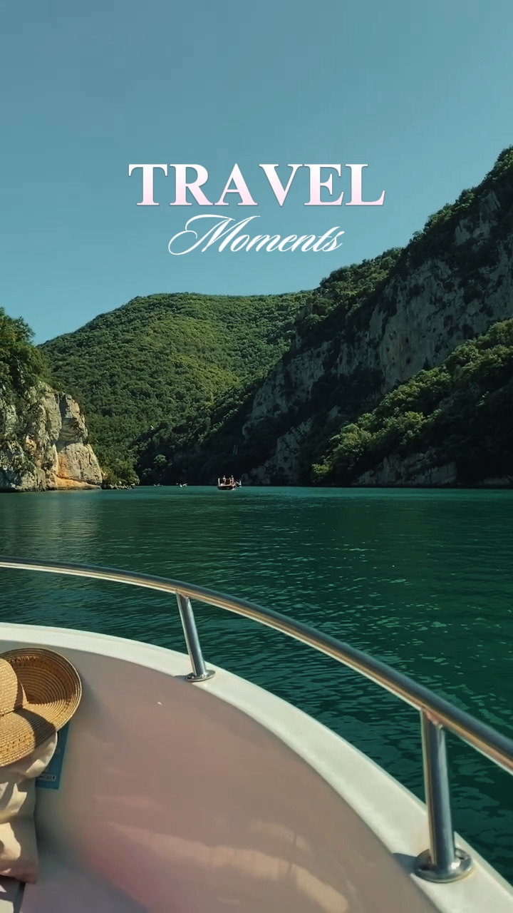 Tavel Moments
