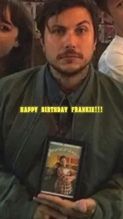 happy bday Frankie!