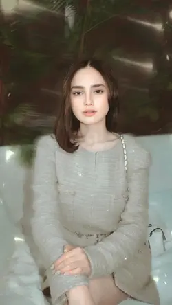 Aesthetic instrument