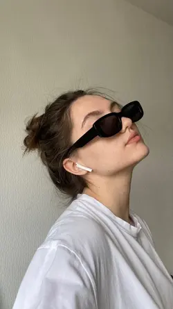 နင်လေရှိမှပြည့်စုံမှ