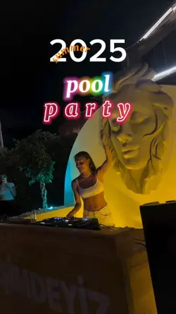 pool party