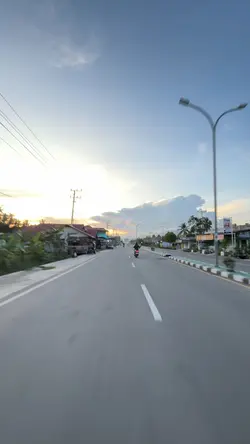 JALAN JALAN SORE