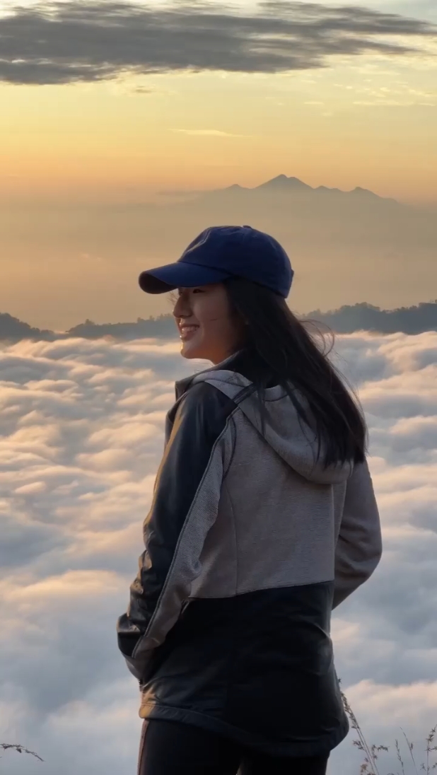 Como Jennie