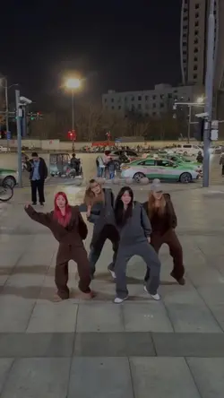 បទល្បីក្នុង Tik Tok