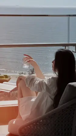 จักรวาลกว้างใหญ่