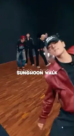 Sunghoon walk