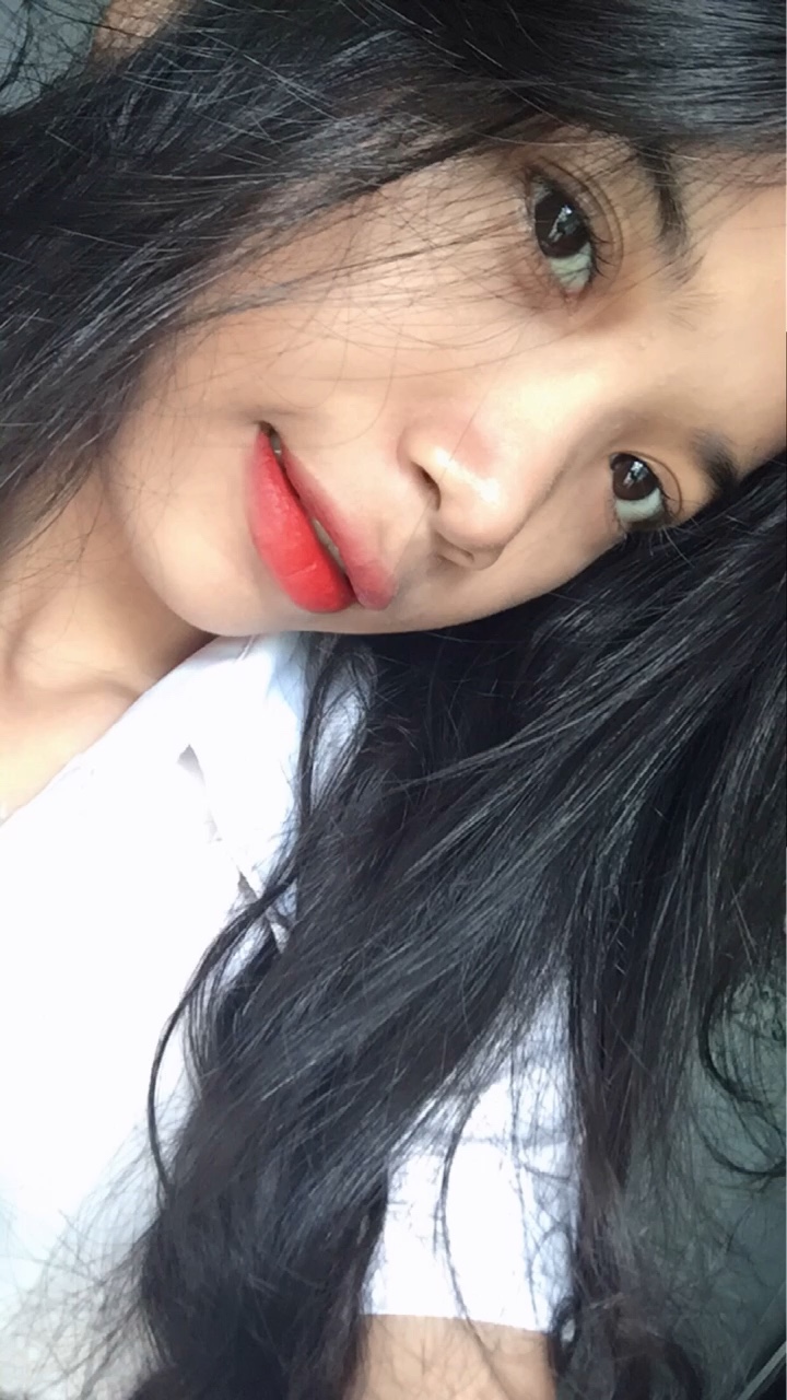 ក្លិនផ្កាម្អម