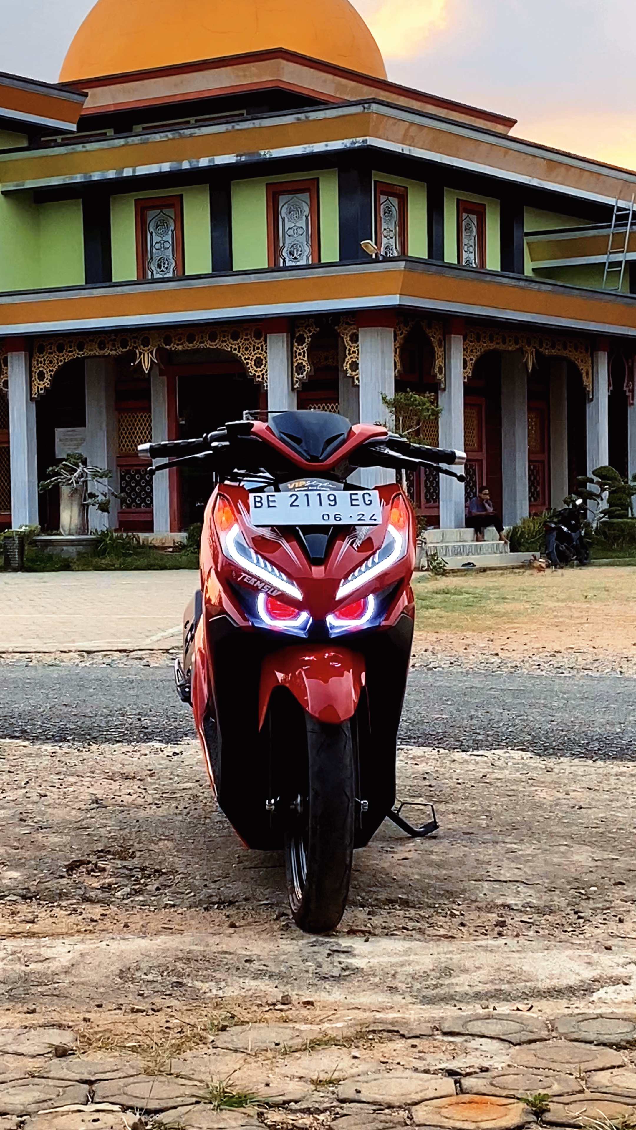 Cover Picture